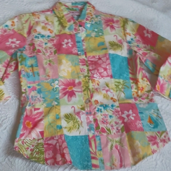 Palm Lilly Patchwork Resort Flamingo Boat Print Button 3/4 Sleeve Blouse, Size 6 - Picture 3 of 16
